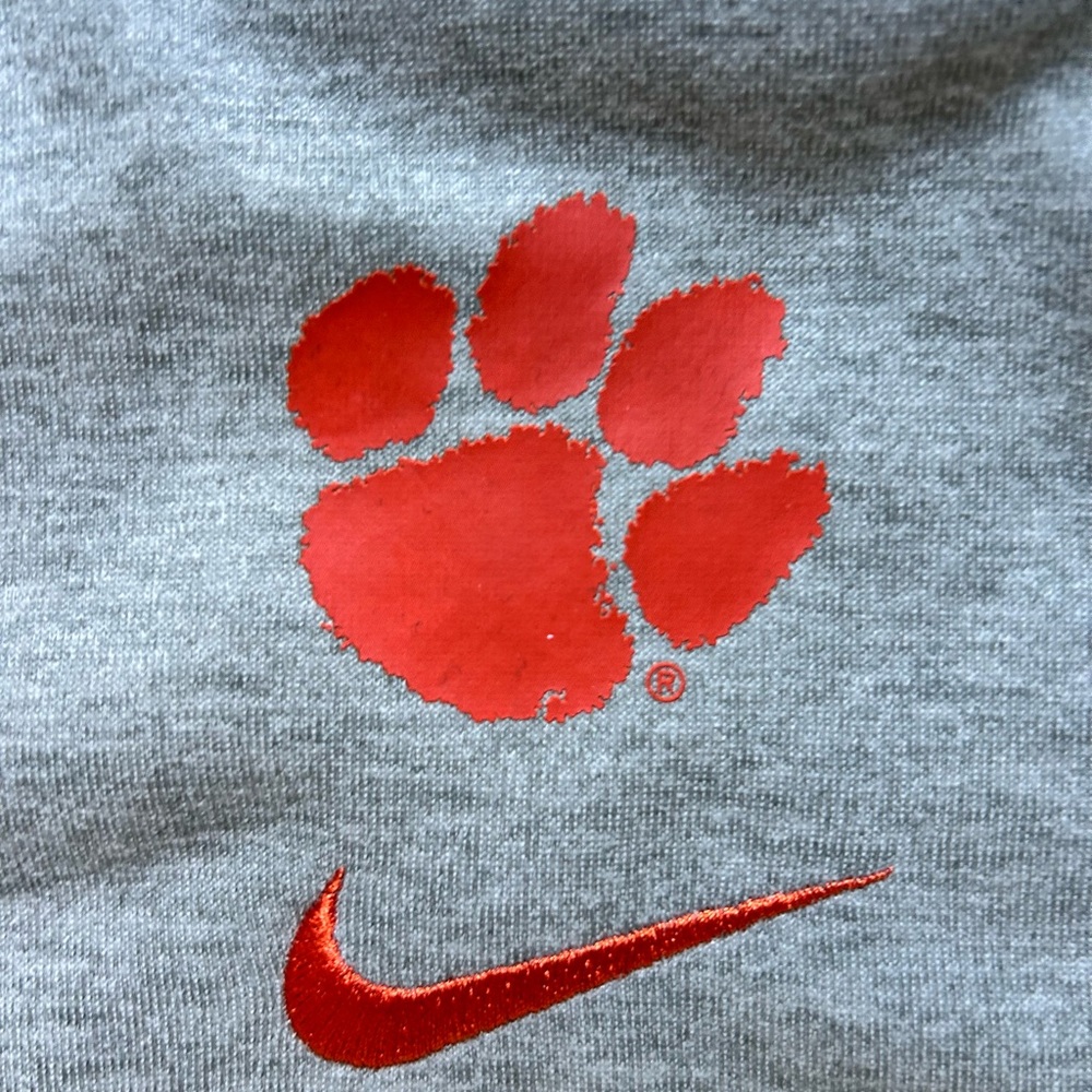 NWT Clemson Nike DriClimate hoodie - Picture 3 of 5